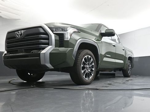 Used 2023 Toyota Tundra Limited AWD/4WD image 38