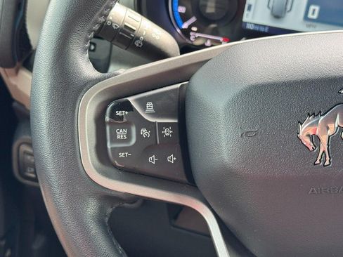 Used 2022 Ford Bronco Wildtrak AWD/4WD image 16