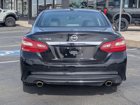 Used 2018 Nissan Altima 2.5 SL FWD image 6
