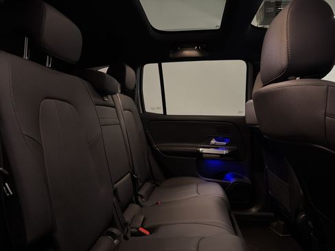 Certified 2026 Mercedes-Benz GLB 250 image 29