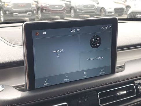Used 2023 Lincoln Aviator AWD w/ Premium Package image 19