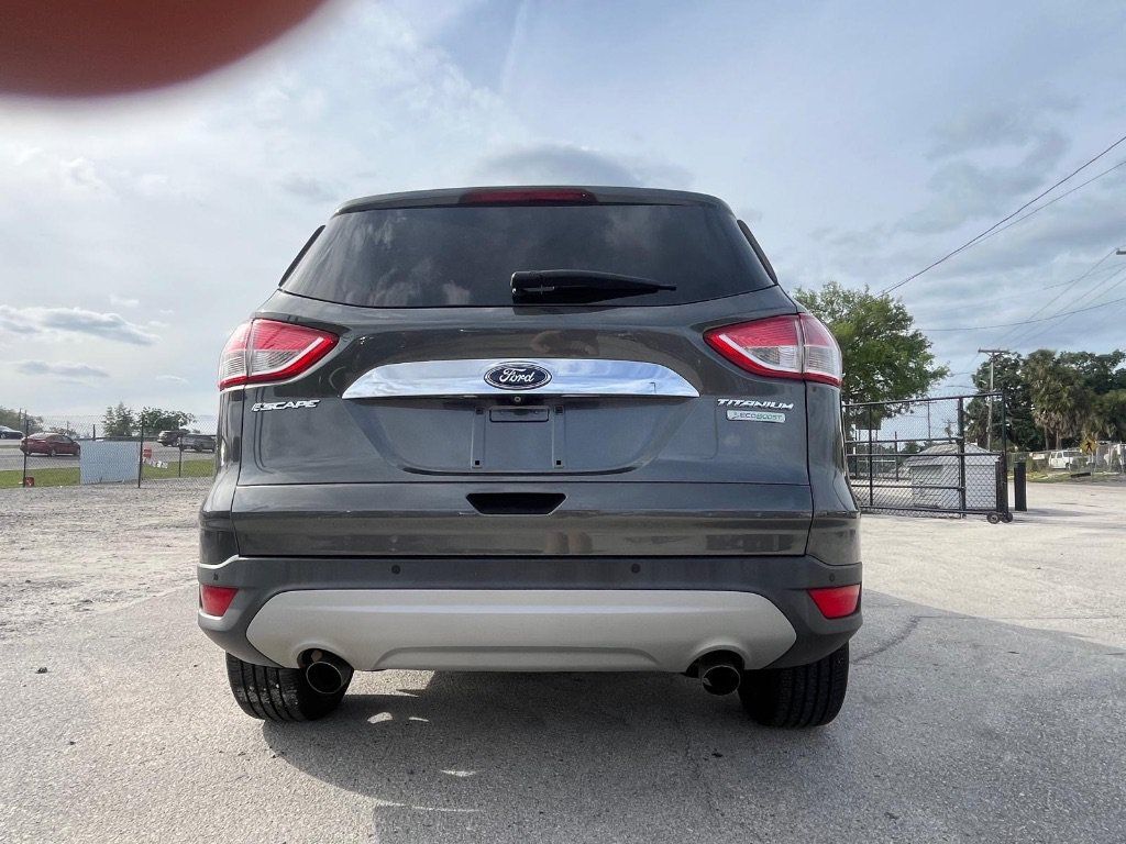 Used 2015 Ford Escape Titanium FWD image 2