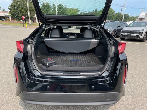 Used 2021 Toyota Prius Prime Limited FWD image 23