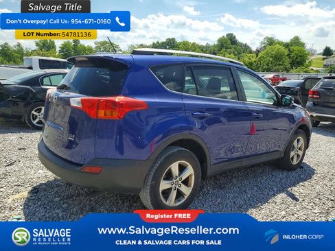 Used 2015 Toyota RAV4 XLE AWD/4WD image 4