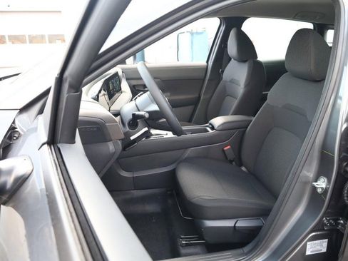 New 2026 Nissan Kicks S image 8