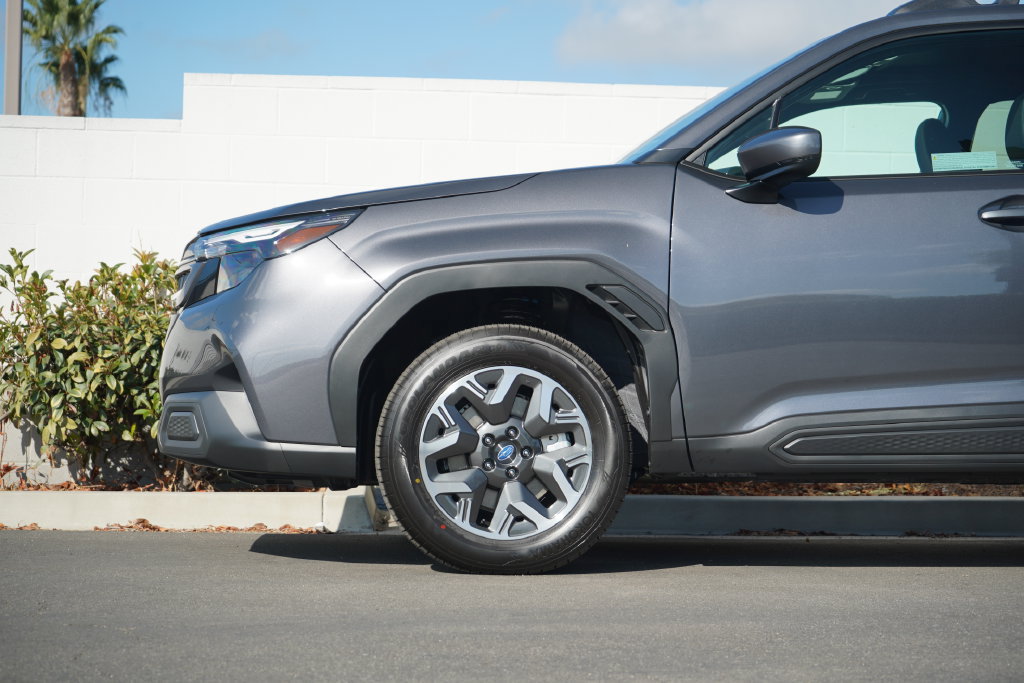 New 2026 Subaru Forester Premium AWD/4WD image 2