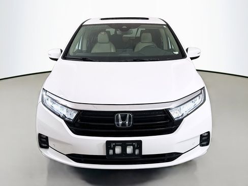 Used 2024 Honda Odyssey Elite image 2