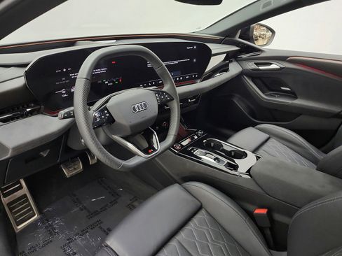 Used 2025 Audi S6 e-tron Premium Plus w/ Premium Plus AWD/4WD image 12