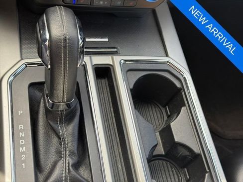 Used 2015 Ford F150 Lariat RWD image 23