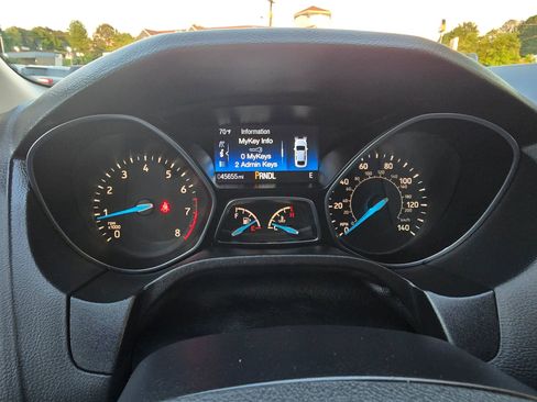 Used 2017 Ford Focus SE image 19