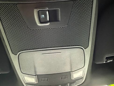 Used 2020 Ford F150 XLT image 21