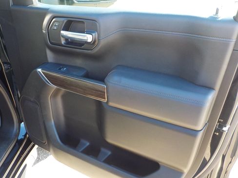 Used 2021 Chevrolet Silverado 1500 RST w/ Z71 Off-Road Package image 15