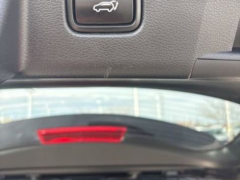 Used 2022 Kia Telluride SX w/ Towing Package AWD/4WD image 32