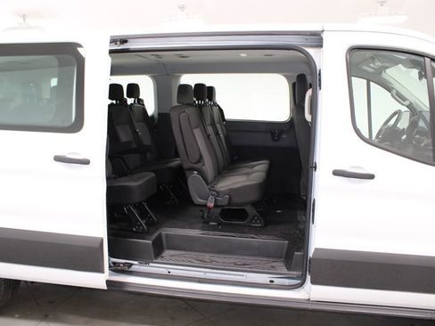 Used 2023 Ford Transit 350 XLT image 19