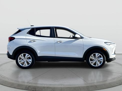 Used 2026 Buick Encore GX Preferred FWD image 9