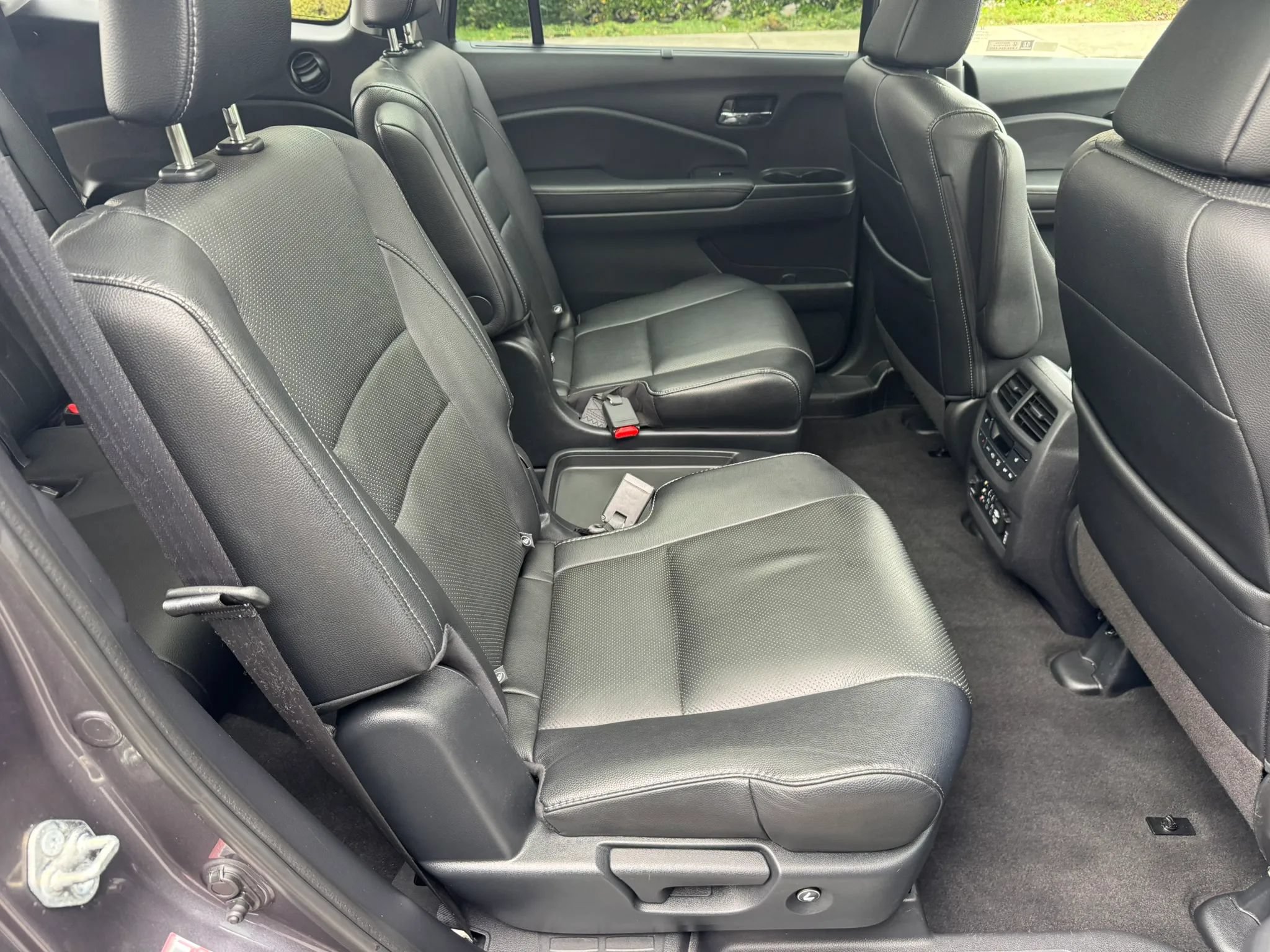 Used 2018 Honda Pilot Elite image 25