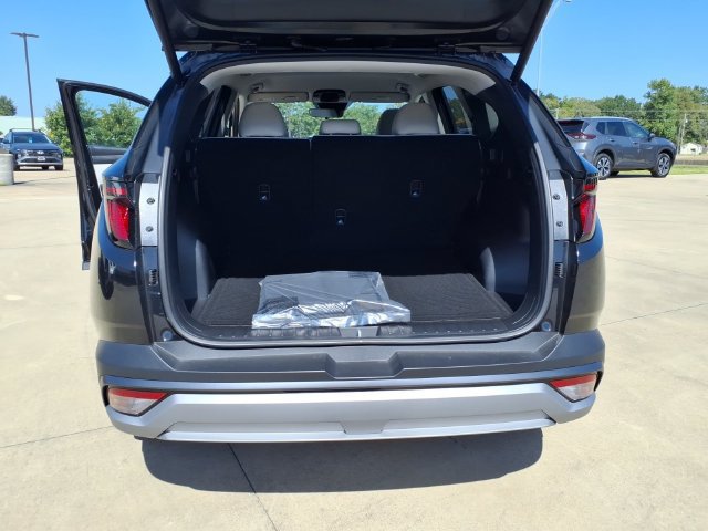 New 2026 Hyundai Tucson SEL Plus FWD image 18