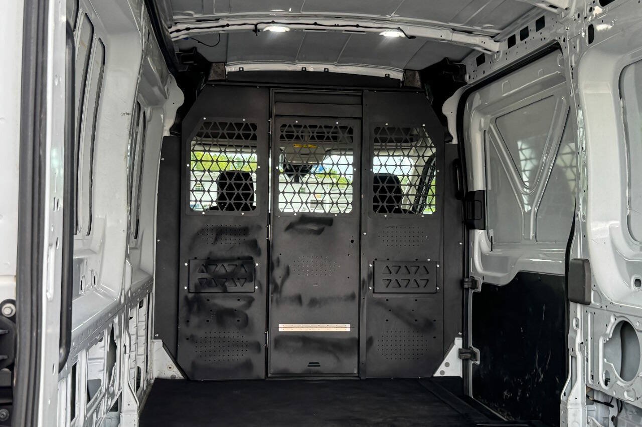 Used 2022 Ford E-Transit Medium Roof w/ Parcel Delivery Package RWD image 14