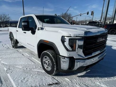 New 2025 GMC Sierra 2500 Pro w/ 1SA Pro Safety Plus Package AWD/4WD image 4