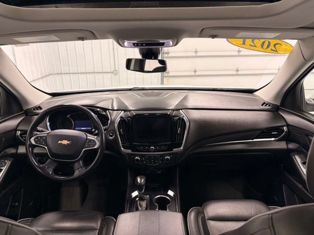 Used 2021 Chevrolet Traverse High Country AWD/4WD image 14