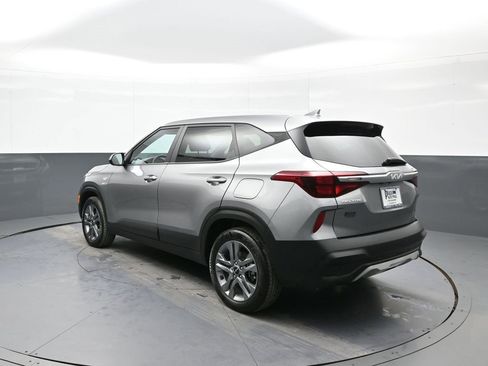 Certified 2023 Kia Seltos LX image 8