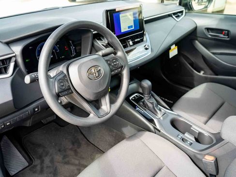 New 2026 Toyota Corolla LE FWD image 9