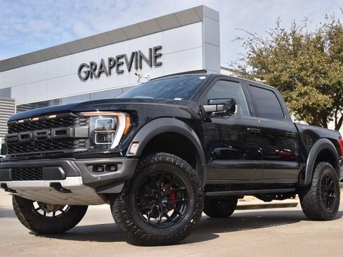 Used 2023 Ford F150 Raptor image 2