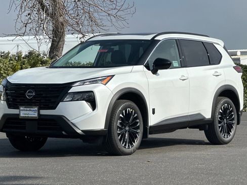 New 2026 Nissan Rogue SV image 8