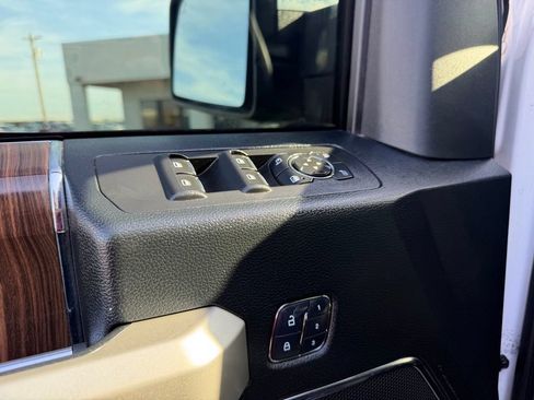 Used 2017 Ford F150 Lariat AWD/4WD image 26