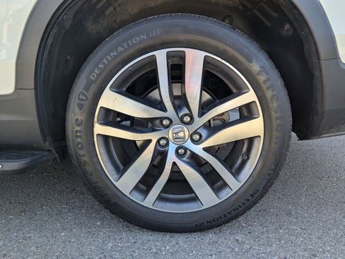 Used 2017 Honda Pilot Elite image 35