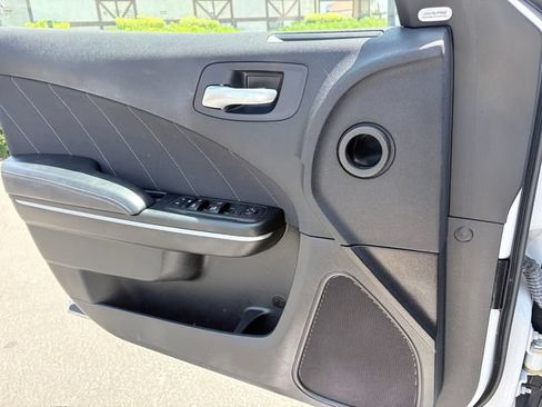 Used 2023 Dodge Charger SXT RWD image 13