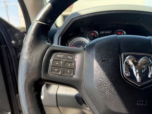 Used 2017 RAM 1500 Big Horn AWD/4WD image 31