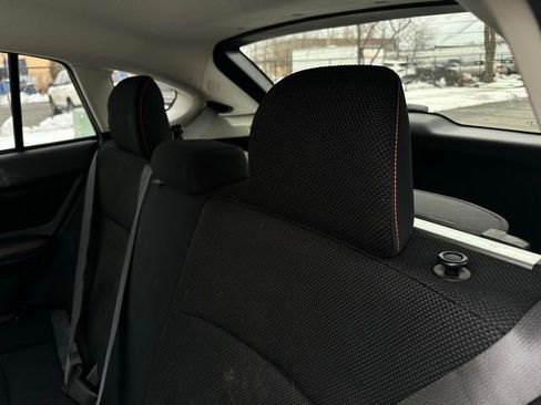 Used 2016 Subaru Crosstrek 2.0i Premium image 16