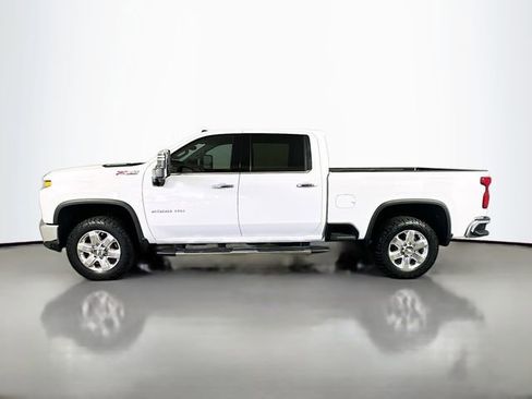 Used 2020 Chevrolet Silverado 2500 LTZ w/ Technology Package image 9