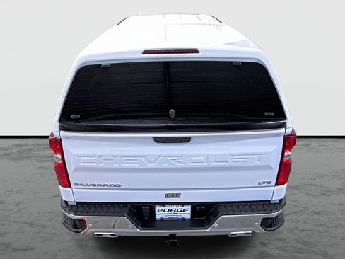 Used 2024 Chevrolet Silverado 1500 LTZ w/ LTZ Premium Package AWD/4WD image 3