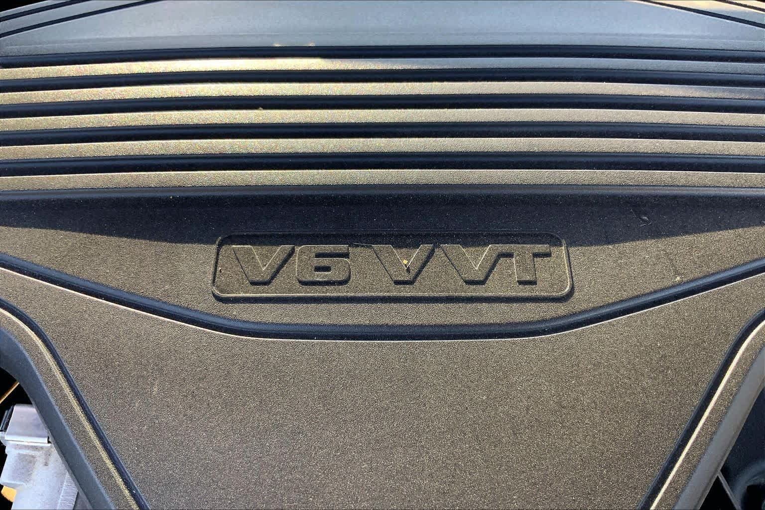 Used 2019 Chevrolet Blazer LT FWD image 33