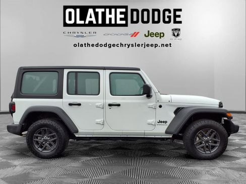 Certified 2024 Jeep Wrangler Sport S image 28