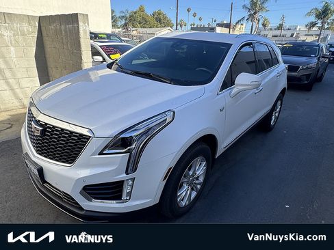 Used 2023 Cadillac XT5 Luxury FWD image 1