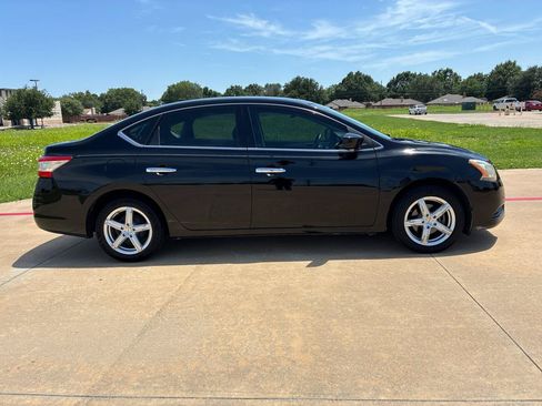 Used 2014 Nissan Sentra S FWD image 4