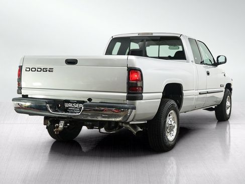 Used 2002 Dodge Ram 2500 Truck 2WD Quad Cab image 5
