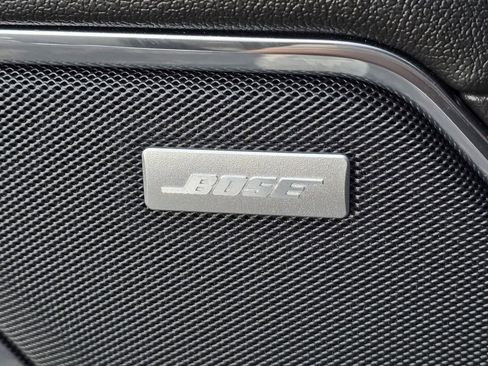 Used 2024 GMC Sierra 1500 SLT image 23