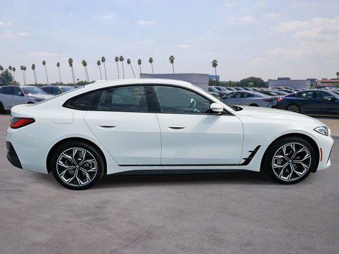 Certified 2022 BMW i4 eDrive40 w/ M Sport Package image 4