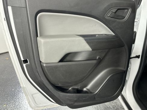 Used 2019 Chevrolet Colorado W/T w/ WT Convenience Package image 30