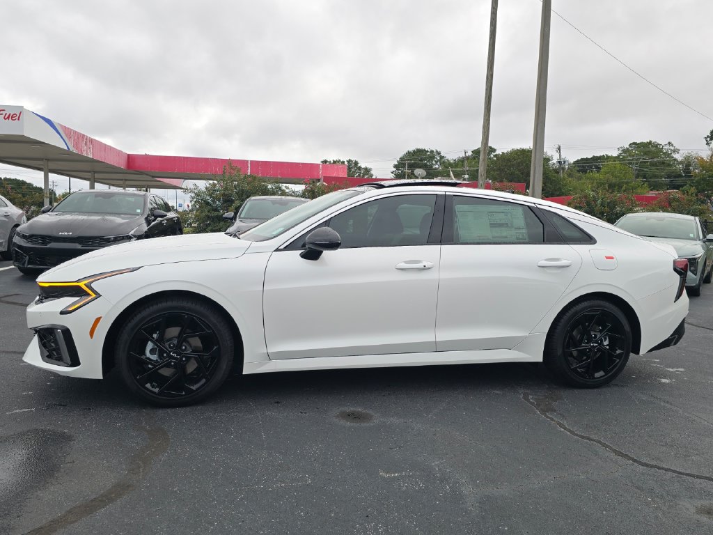 New 2027 Kia K5 GT-Line image 6