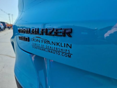 Used 2021 Chevrolet TrailBlazer RS w/ Sun and Liftgate Package AWD/4WD image 28
