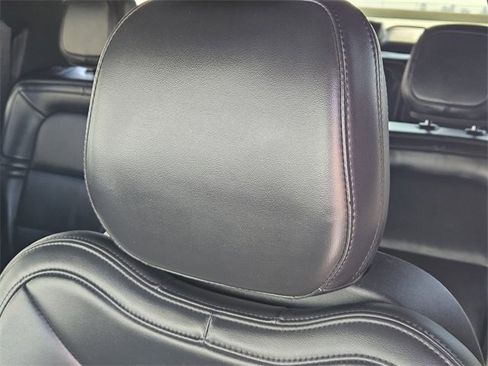 Used 2024 Lincoln Navigator L 4WD image 15