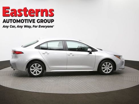 Used 2023 Toyota Corolla LE FWD image 43