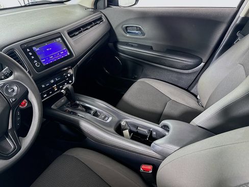 Used 2021 Honda HR-V EX image 24