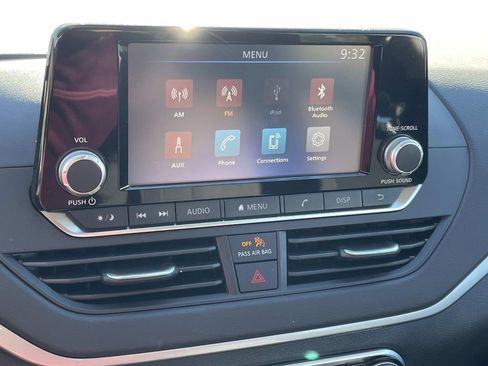 Used 2023 Nissan Altima 2.5 S image 26