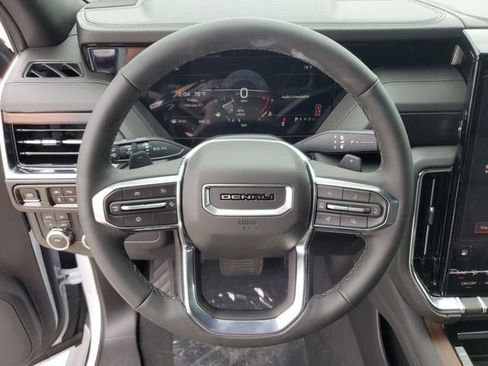 New 2026 GMC Yukon XL Denali w/ Sun & Power Step Package AWD/4WD image 21